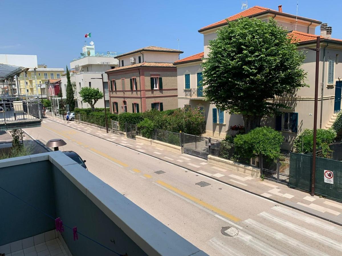 Hotel Estense Rimini Esterno foto